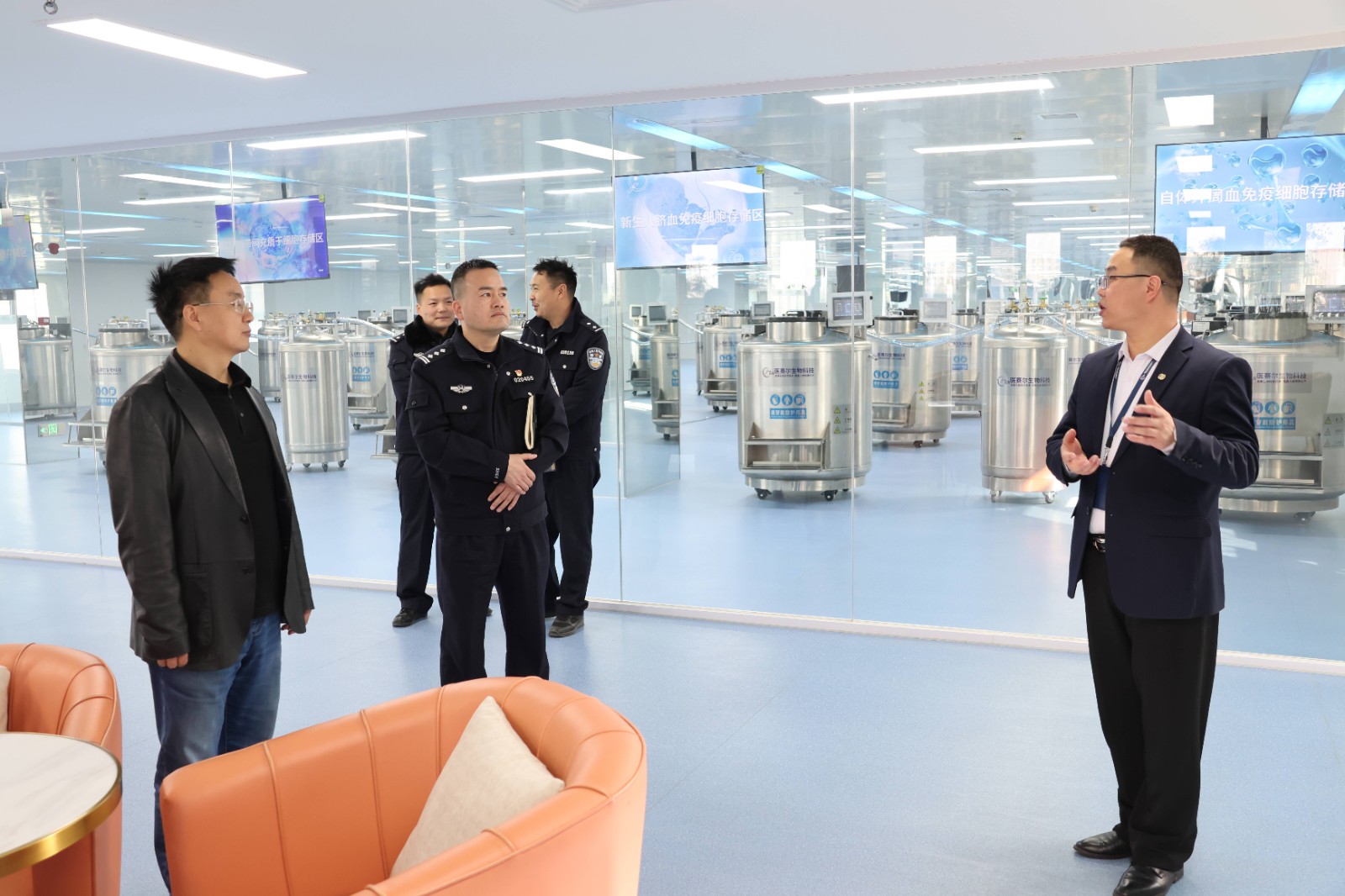 1754205542999434.jpg 1754205542999434.jpg