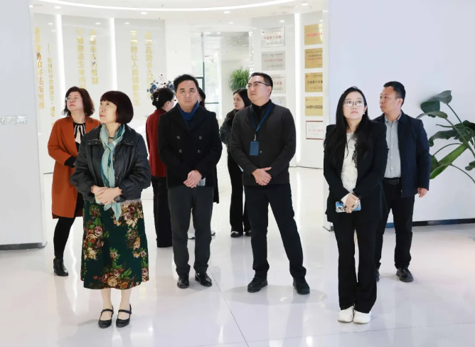 1763603307702787.png ScreenShot_2025-11-20_094818_636.png